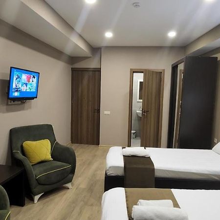 Hotelds Tbilisi Ngoại thất bức ảnh