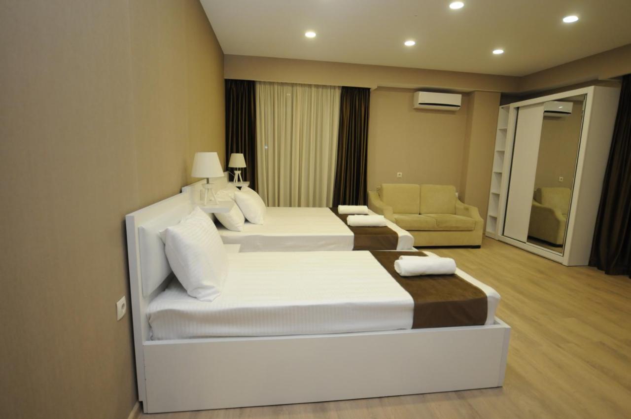 Hotelds Tbilisi Ngoại thất bức ảnh