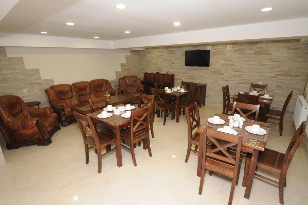 Hotelds Tbilisi Ngoại thất bức ảnh