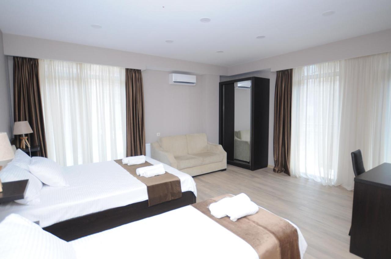 Hotelds Tbilisi Ngoại thất bức ảnh