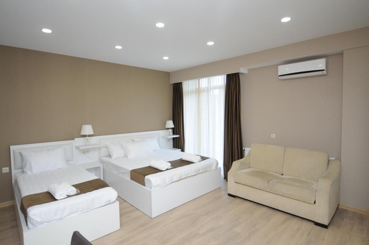 Hotelds Tbilisi Ngoại thất bức ảnh